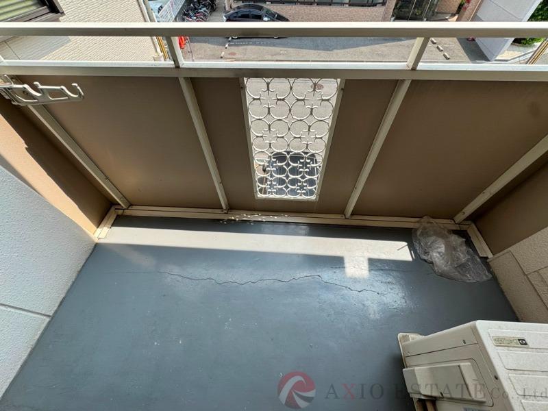 23/30 バルコニー