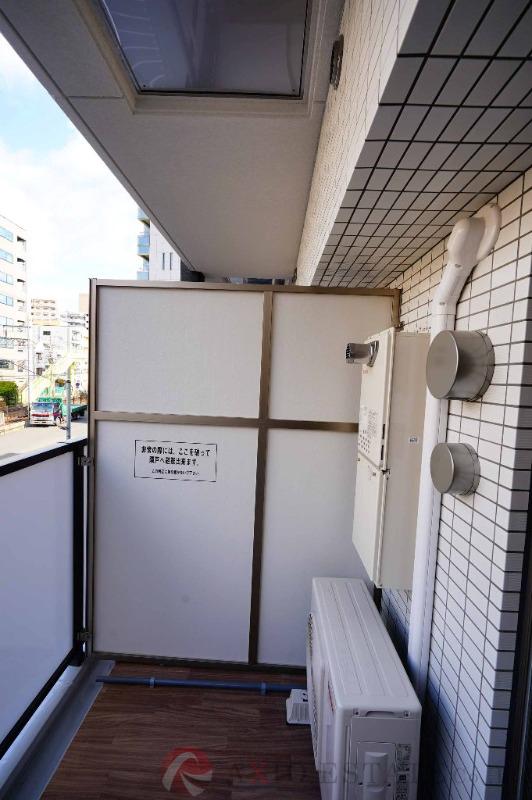 21/30 バルコニー