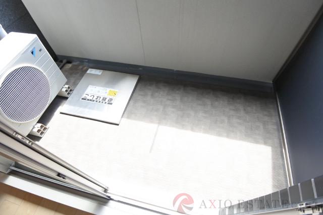 23/30 バルコニー