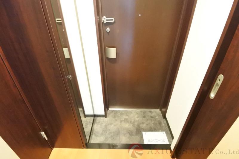 14/30 玄関