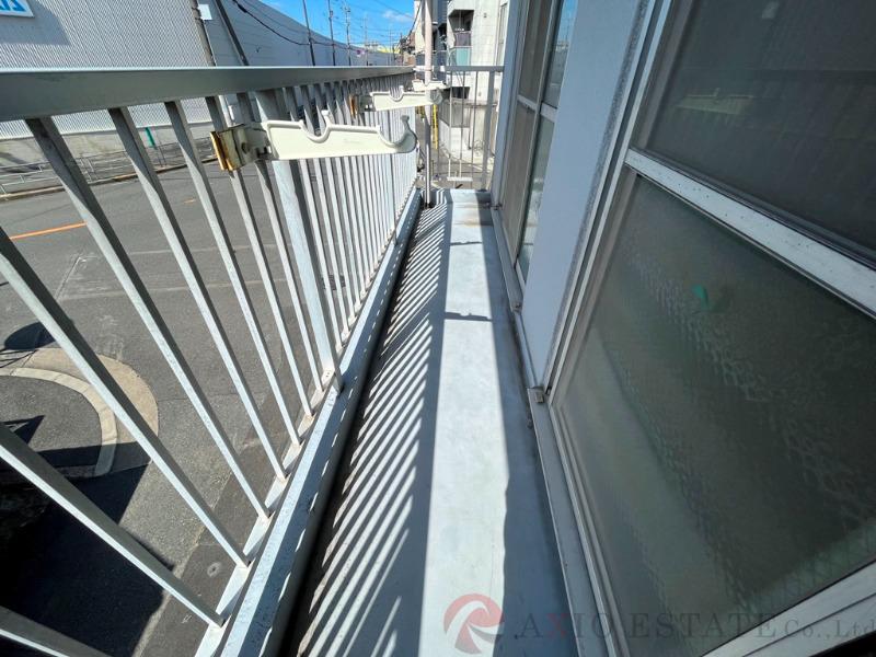 21/30 バルコニー
