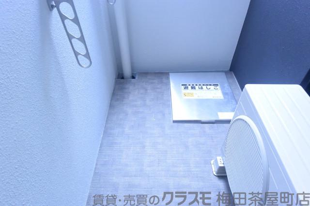 22/30 バルコニー