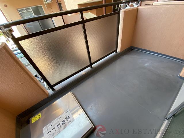 23/30 バルコニー