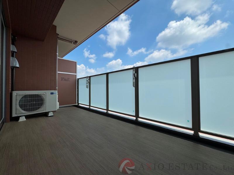 23/30 バルコニー