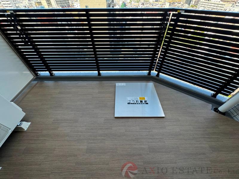 23/30 バルコニー