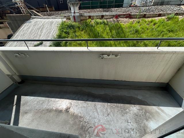 21/30 バルコニー