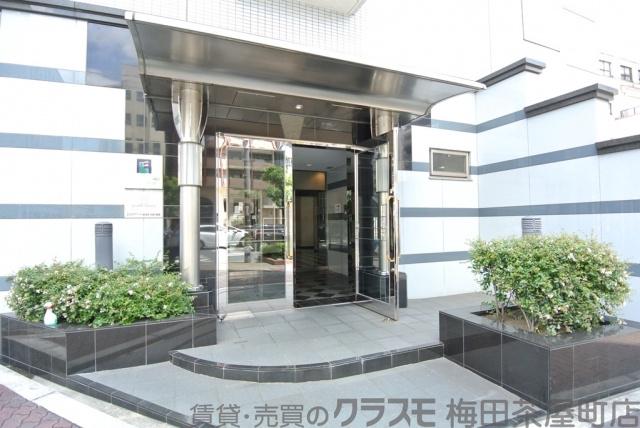 24/26 エントランス