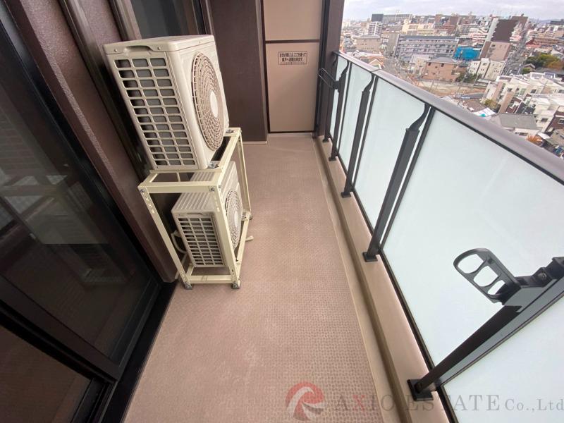 23/30 バルコニー