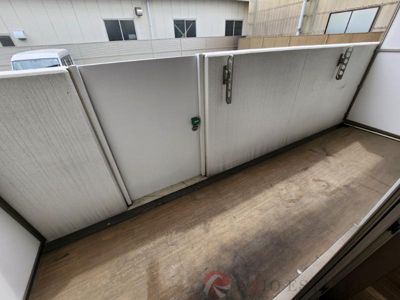 23/30 バルコニー