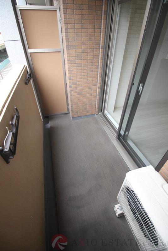 21/30 バルコニー