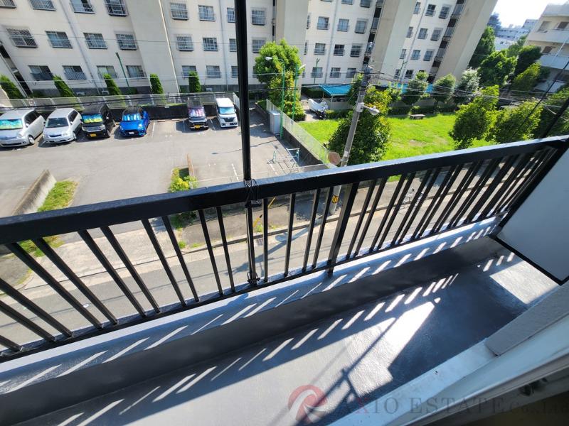 21/30 バルコニー