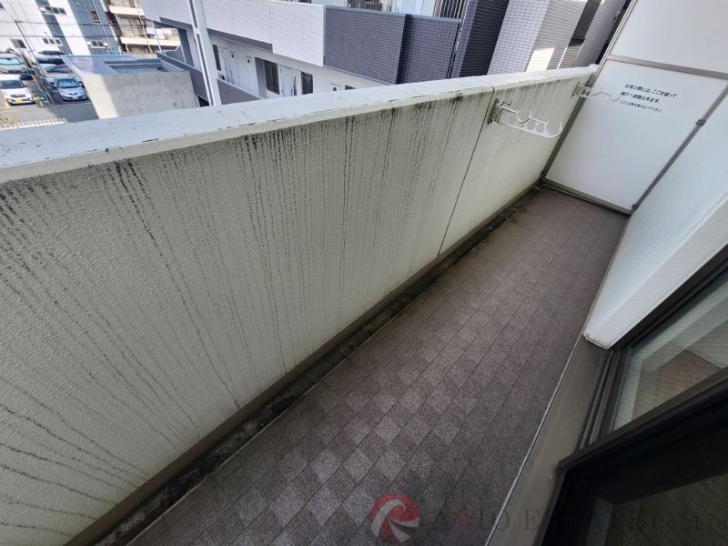 21/30 バルコニー