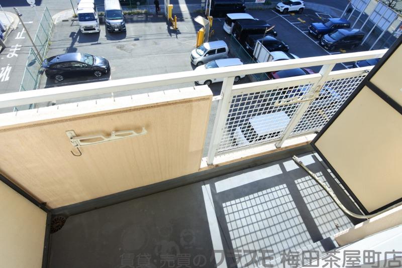 22/30 バルコニー