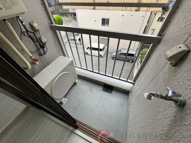 21/30 バルコニー