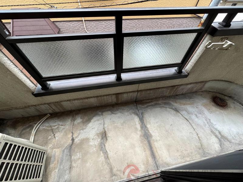 21/30 バルコニー