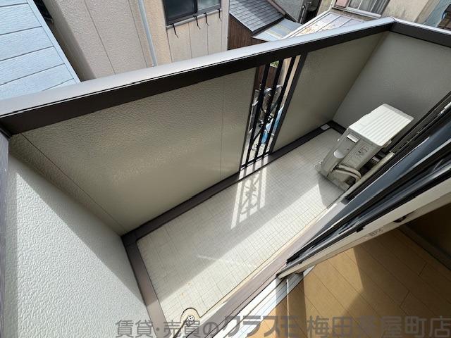 21/30 バルコニー