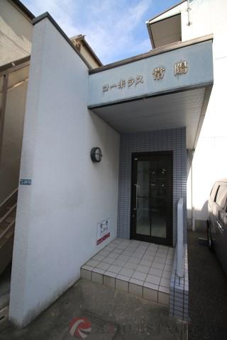 20/26 エントランス