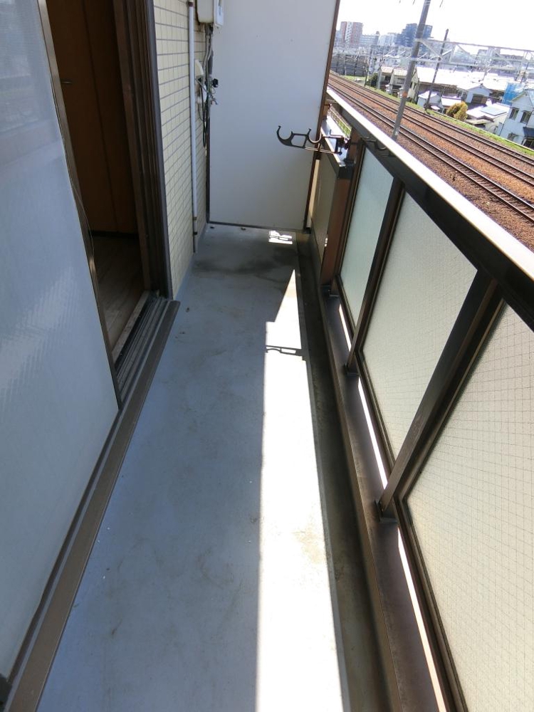 19/30 バルコニー