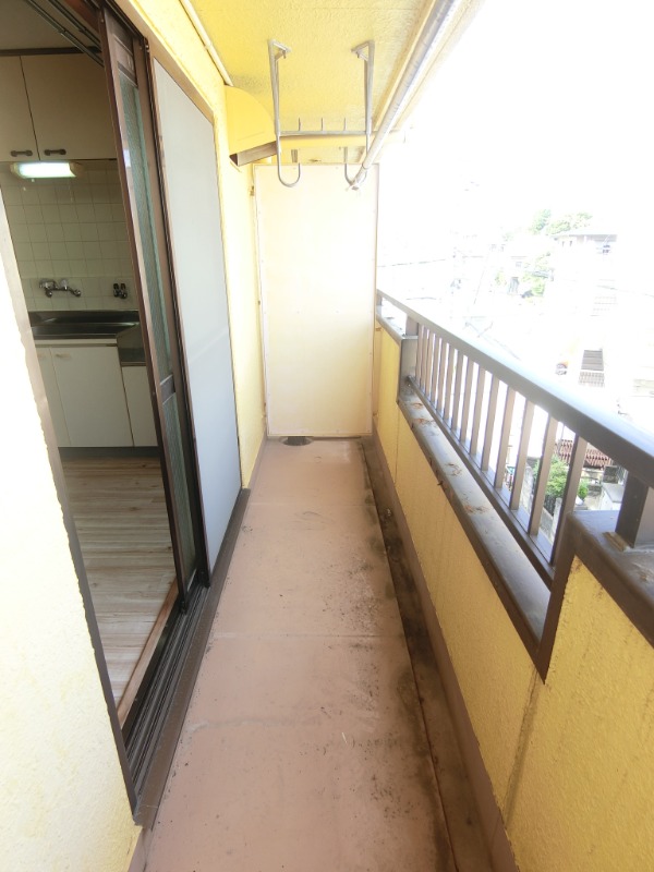 19/30 バルコニー