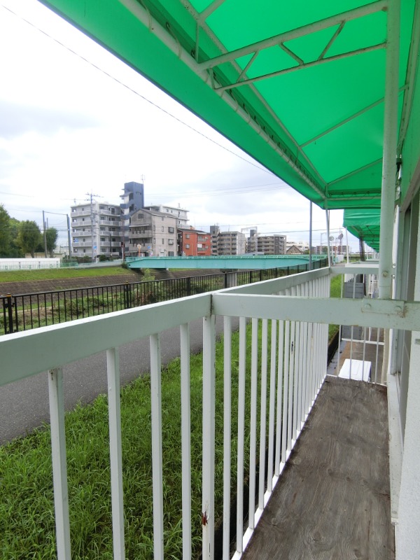 21/30 バルコニー