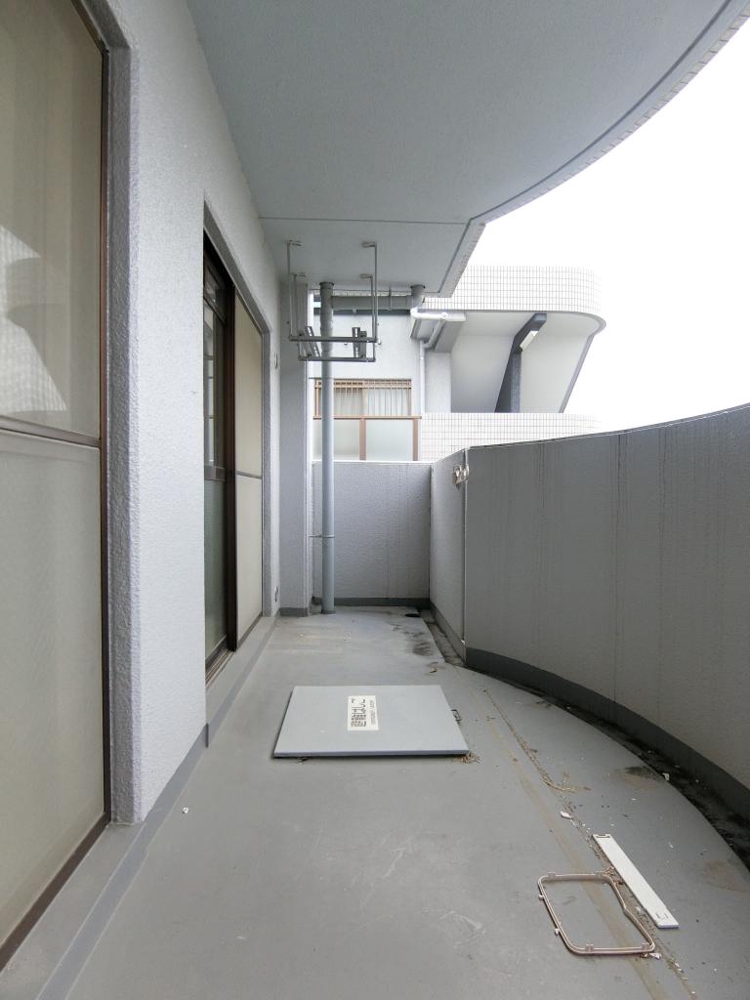 20/30 バルコニー