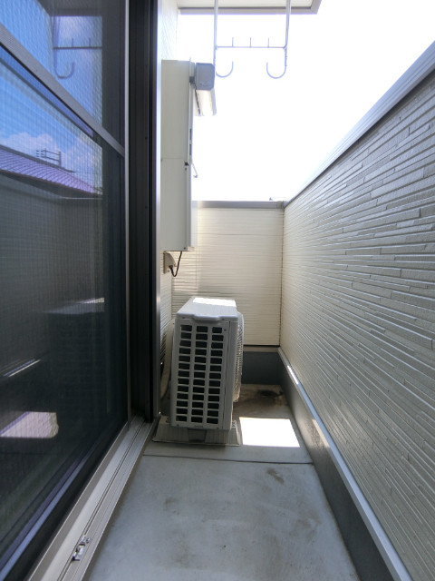 19/30 バルコニー