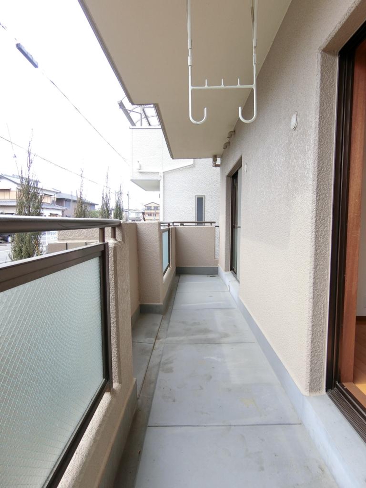 20/30 バルコニー