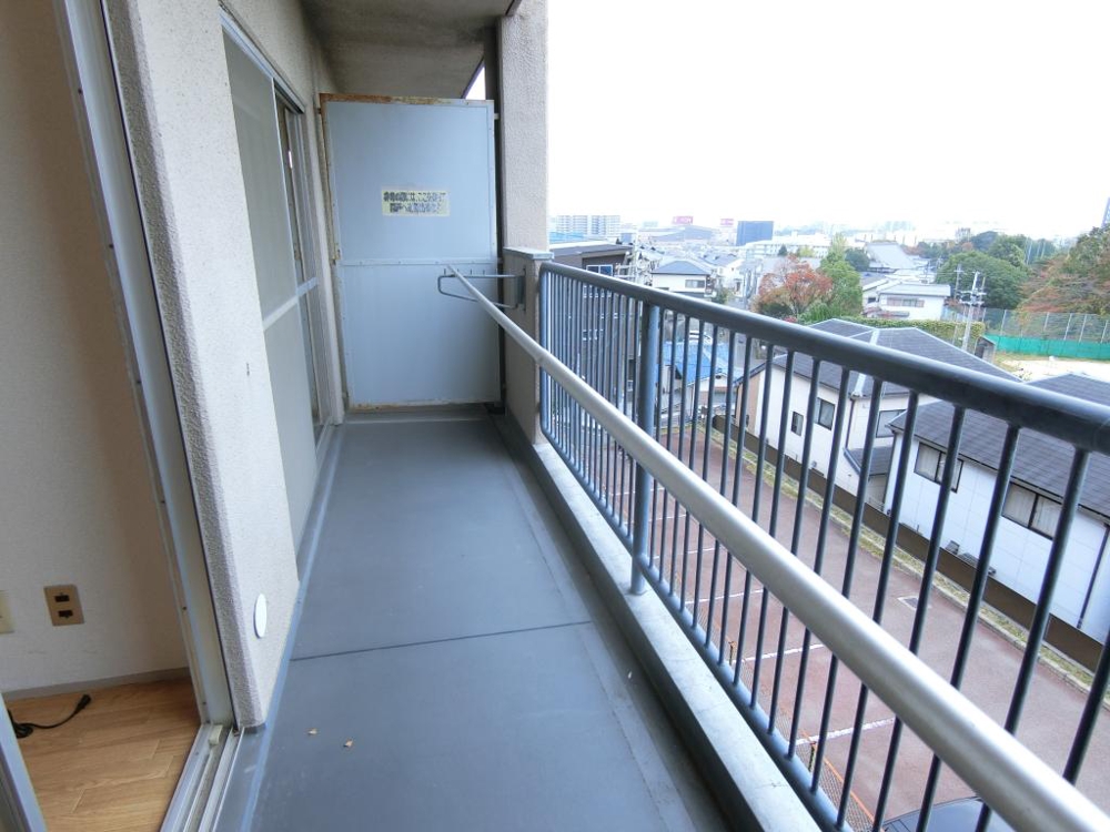 19/30 バルコニー
