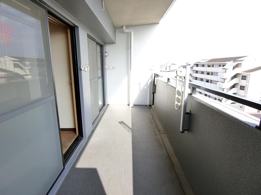 20/30 バルコニー