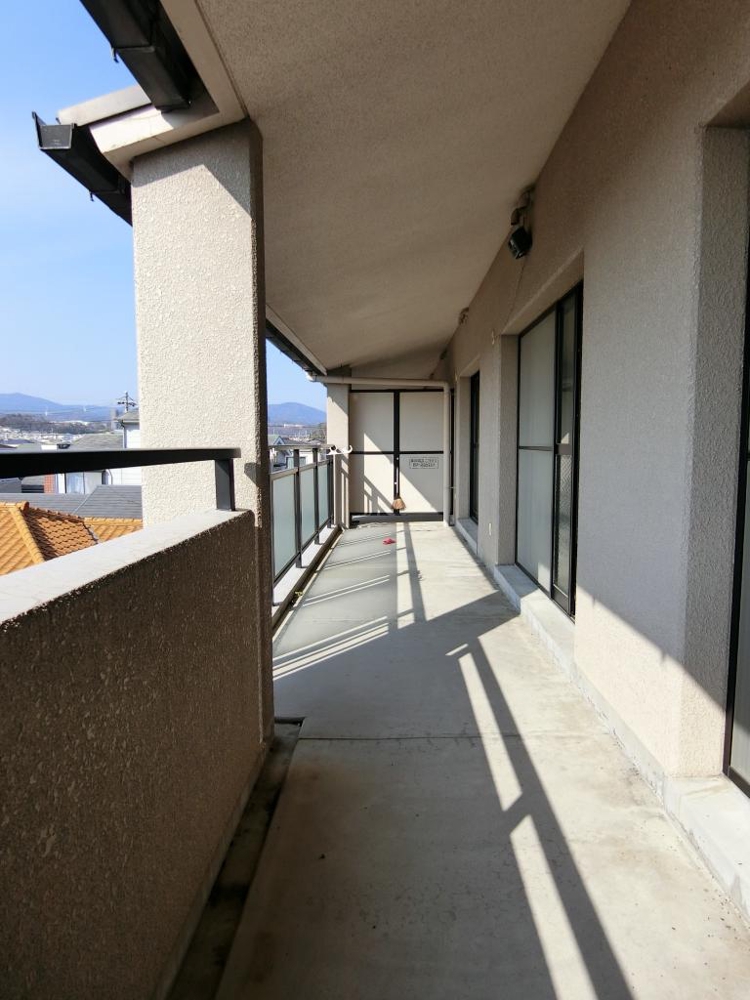 20/30 バルコニー