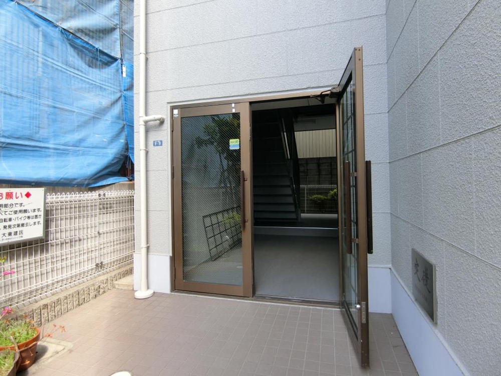 3/6 エントランス