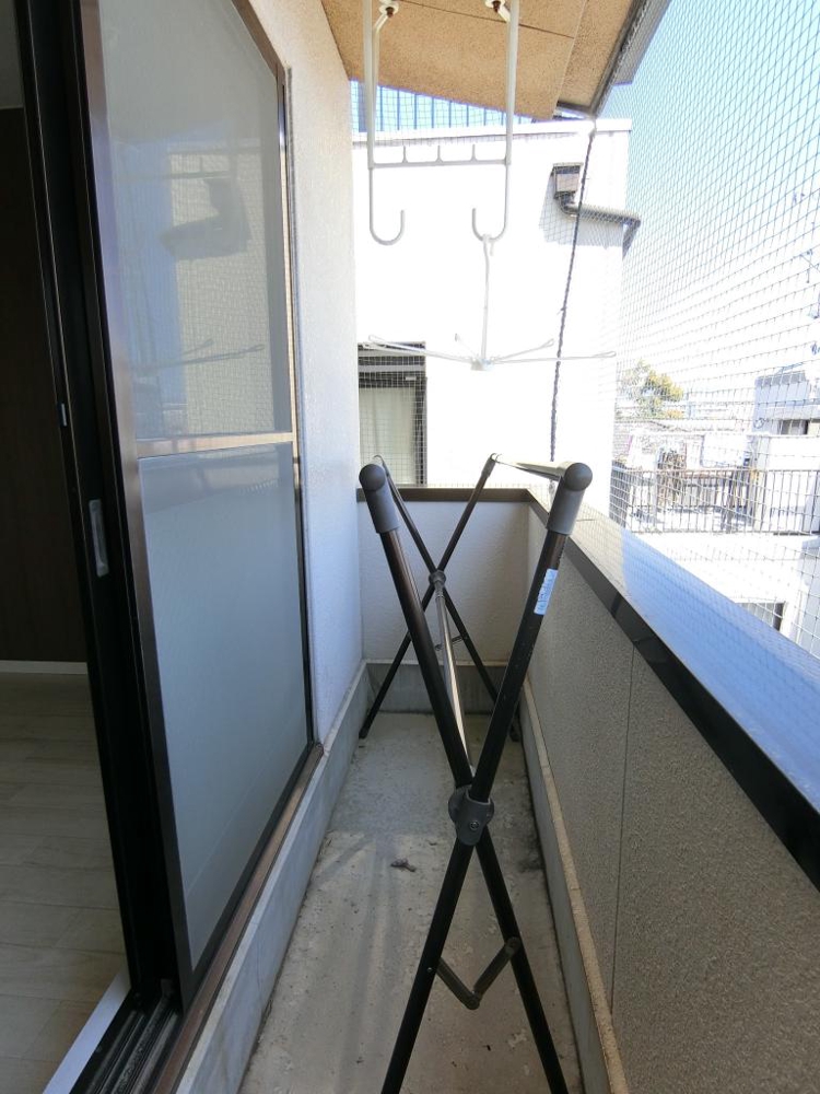 21/30 バルコニー