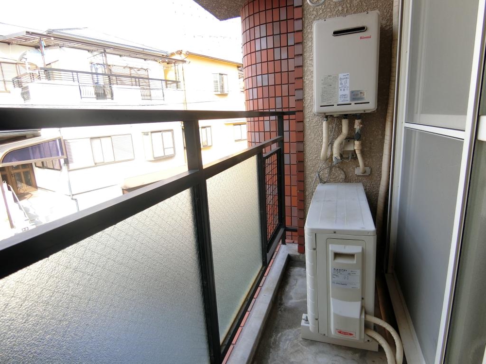 19/30 バルコニー