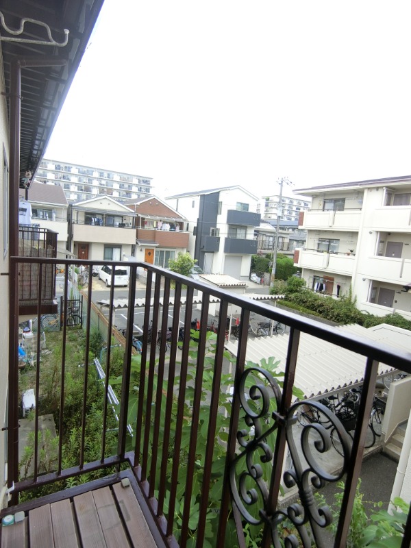 20/30 バルコニー