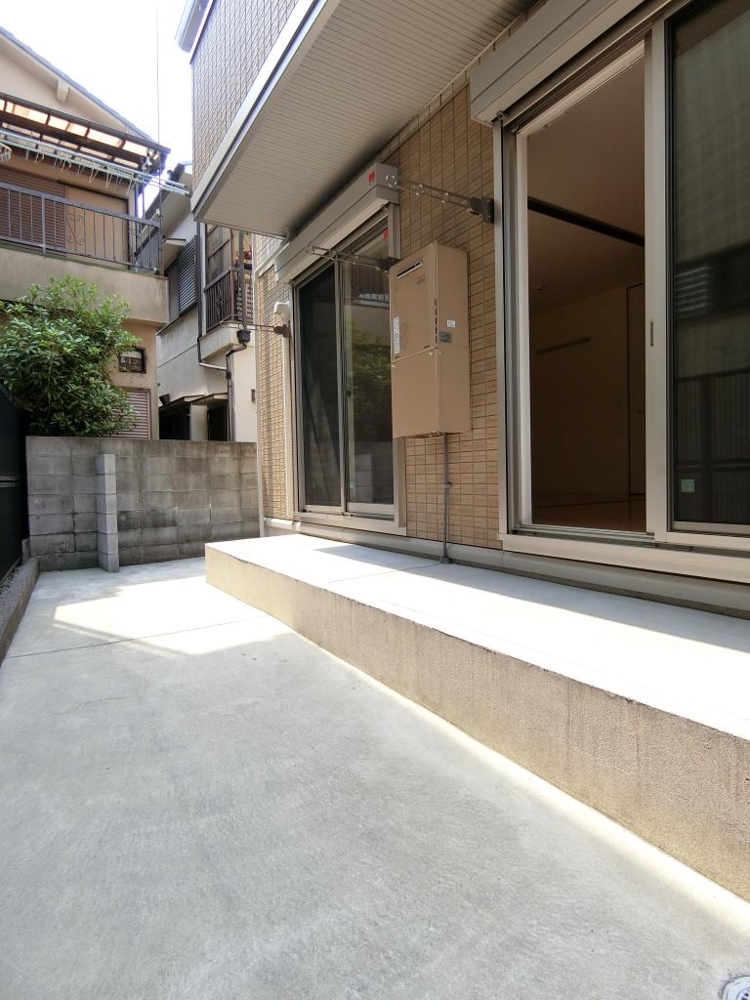 17/30 バルコニー