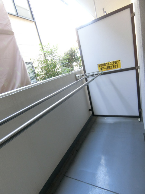 20/30 バルコニー