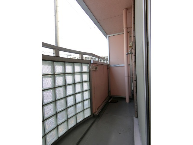 20/30 バルコニー