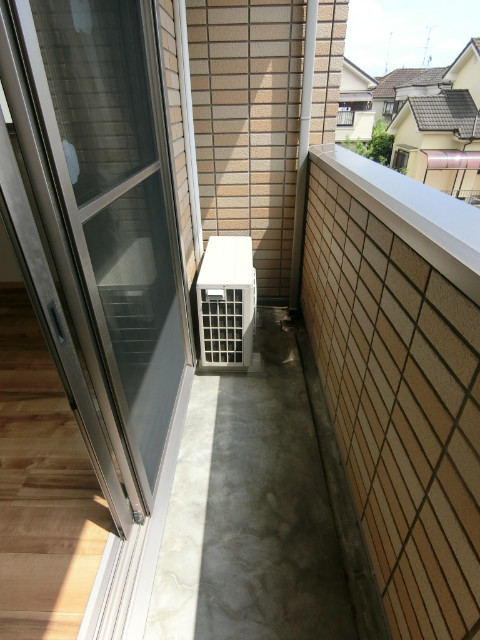 20/30 バルコニー