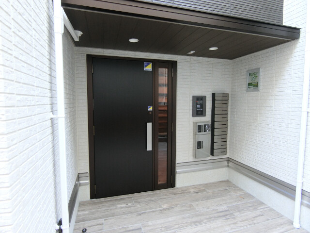 3/8 エントランス