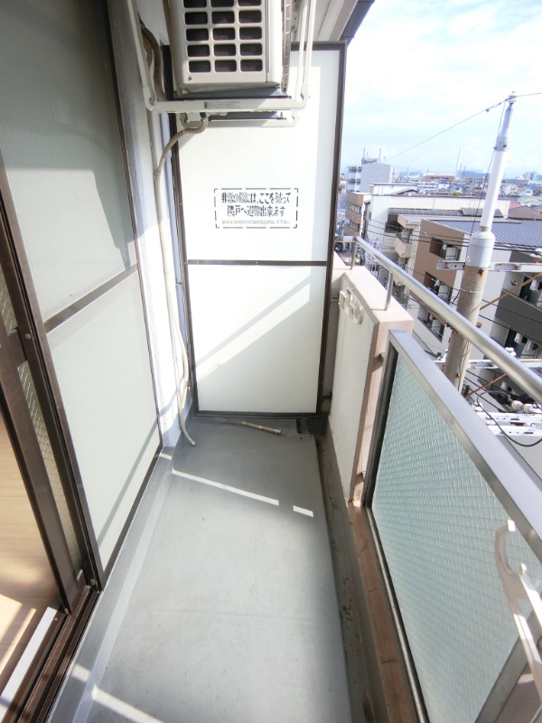 19/30 バルコニー