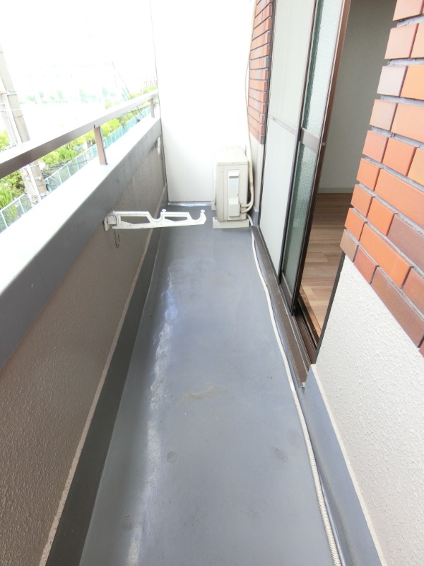 20/30 バルコニー