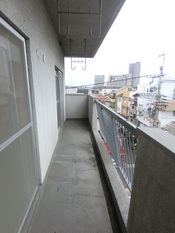 21/30 バルコニー