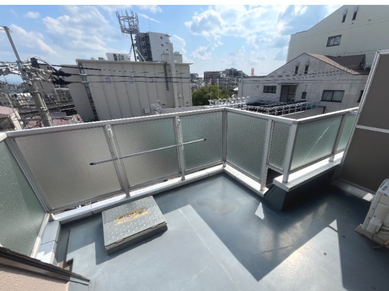 19/30 バルコニー