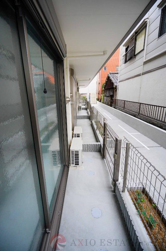 21/30 バルコニー