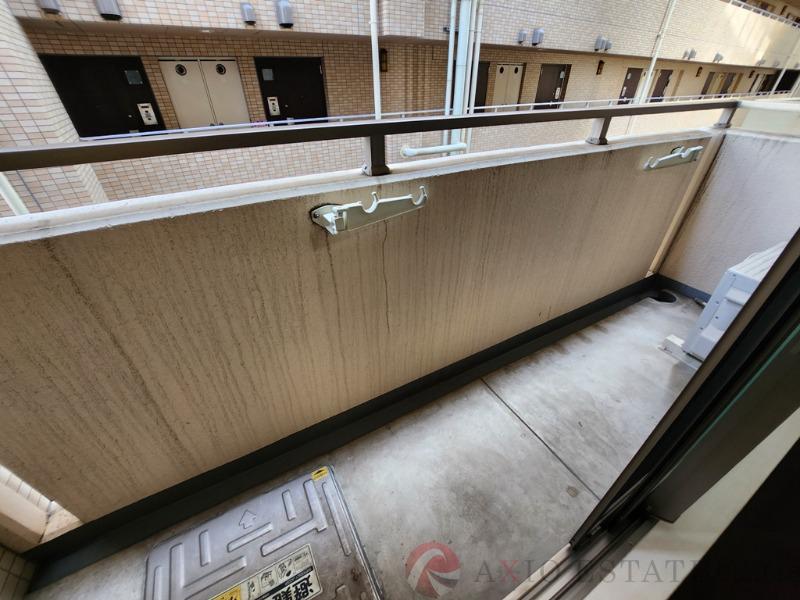 21/30 バルコニー