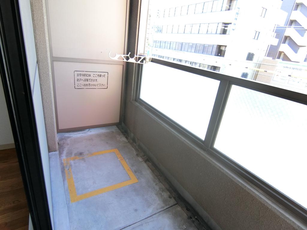 19/30 バルコニー