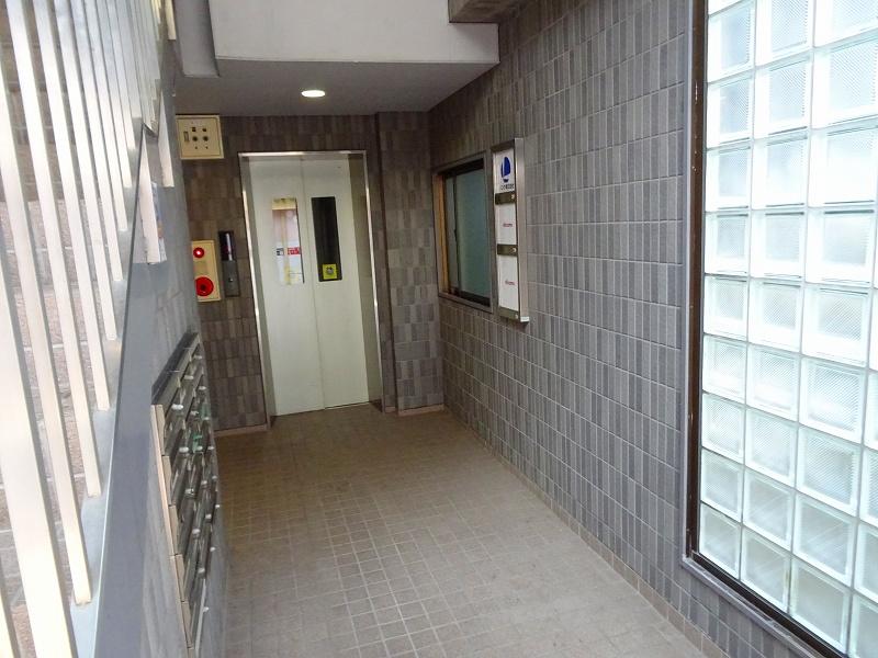 29/30 エントランス