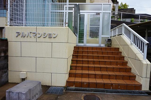 29/30 エントランス