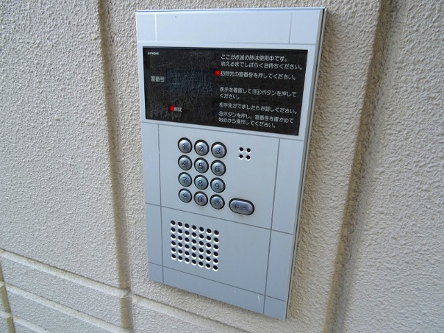 29/30 エントランス