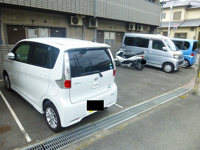 3/4 駐車場